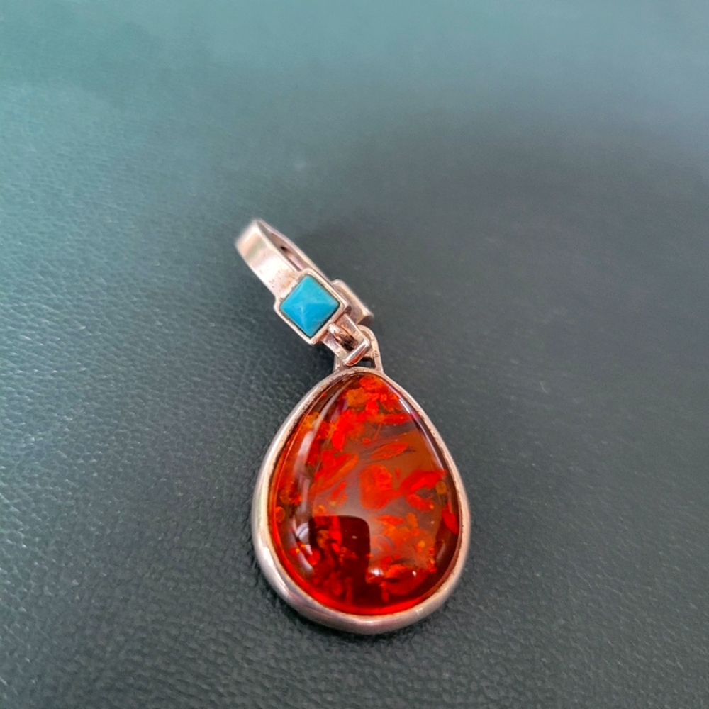 925 Sterling Reversible Amber Pendant